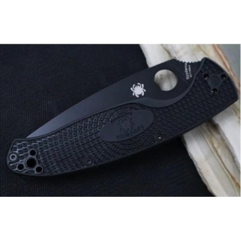 Ніж Spyderco Resilience Black Blade FRN, полусеррейтор