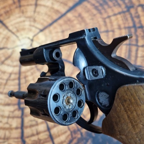 Револьвер Флобера Weihrauch HW4 2.5