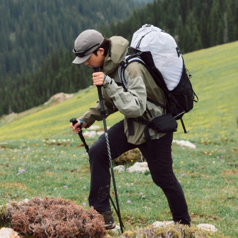 Рюкзак туристичний Naturehike Helium CNK2450XB016, 40 л, чорний, L