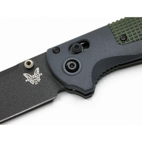 Ніж Benchmade 