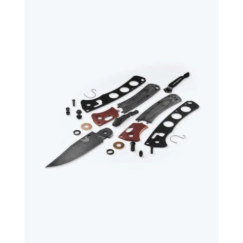 Ніж Benchmade 