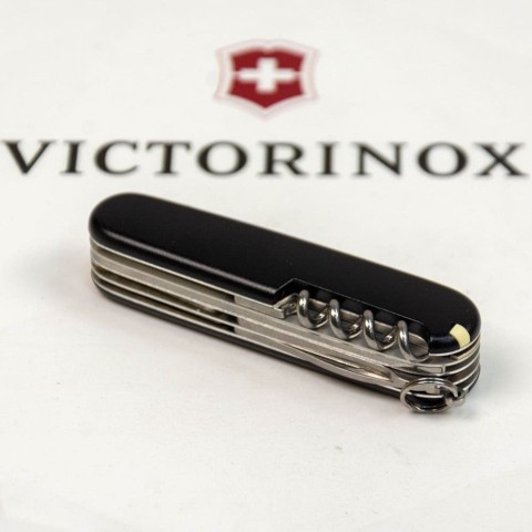 Ніж Victorinox Huntsman Mat 91мм,15функ,чорн.мат