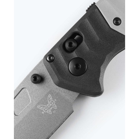 Ніж Benchmade 