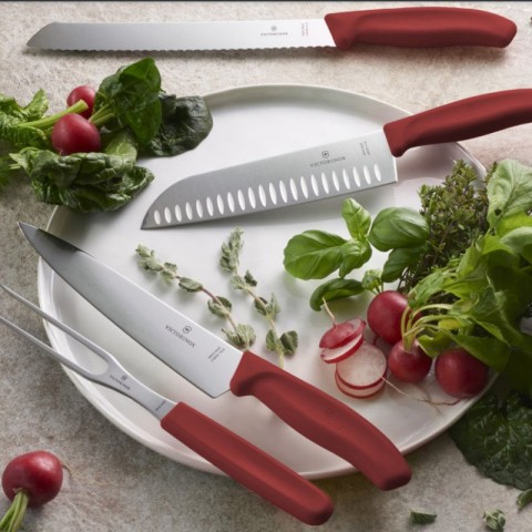 Кухонний ніж Victorinox SwissClassic Bread лезо 21см хвил. для хліба з черв. ручкою (блістер)