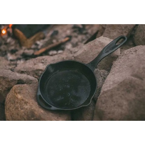 Сковорода Barebones Cast Iron Skillet 8” чавунна 20 см чорний