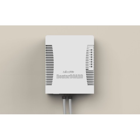 Маршрутизатор MikroTik RB960PGS 
