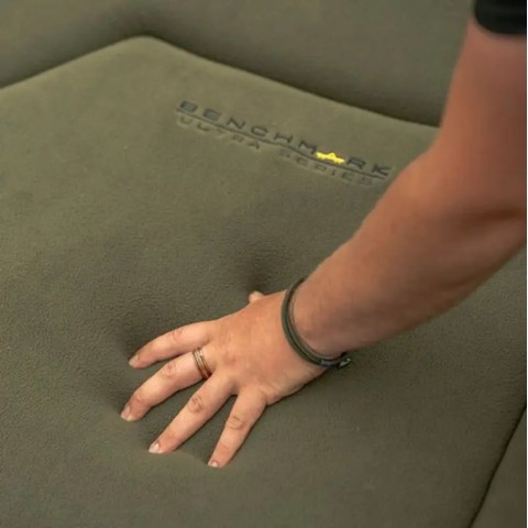 Раскладушка Avid Carp Benchmark Ultra Standard Bed 80x200x38-48cm