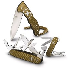 Ніж Victorinox Classic SD Terra Brown 58мм,5функ,ріфл.кор