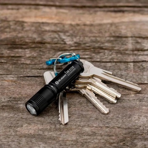 Фонарь-брелок Olight I3E EOS black
