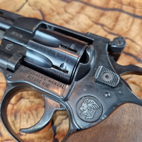 Револьвер Флобера Weihrauch Arminius HW 4