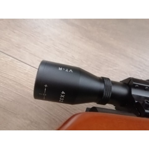 Гвинтівка SPA B2-4 з оптичним прицілом 4х32 бу