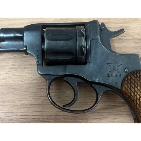 Револьвер Флобера Наган 