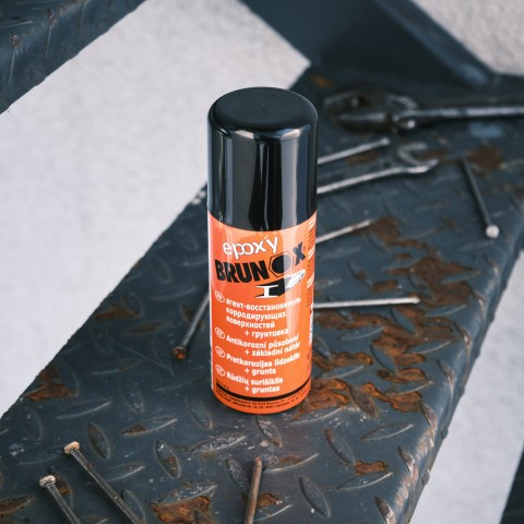 Перетворювач іржі та ґрунтовка 2-в-1, спрей Brunox Epoxy 400 ml