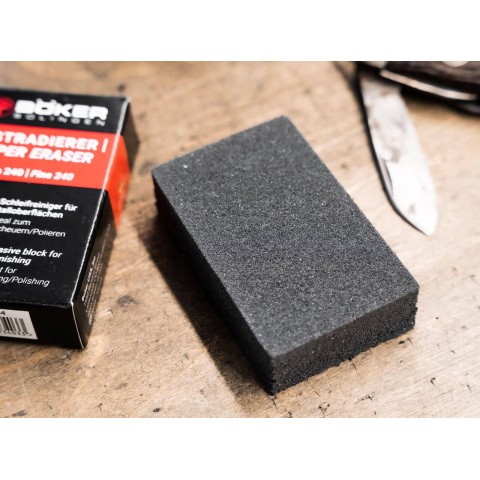 Фирменная очищающая губка-ластик от ржавчины Boker