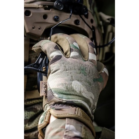 Перчатки Mechanix FastFit M Multicam