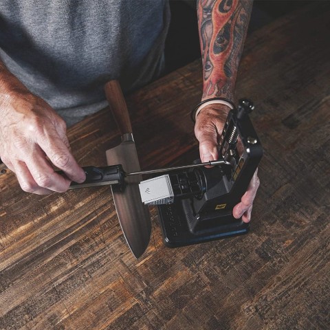 Акційний набір Work Sharp Точилка механічна The Precision Adjust Knife Sharpener WSBCHPAJ-I + Точилка механічна Micro WSEDCMCR