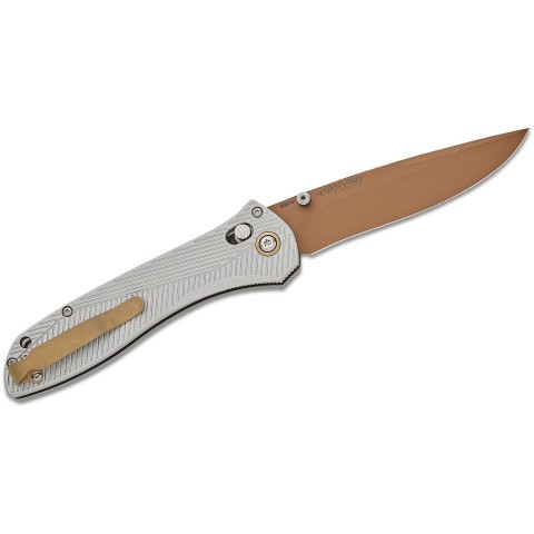 Нож Benchmade 