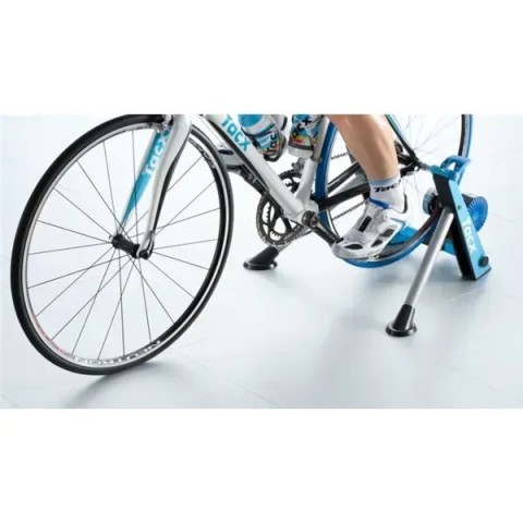 Смарт-велотренажер Garmin Tacx Blue Twist
