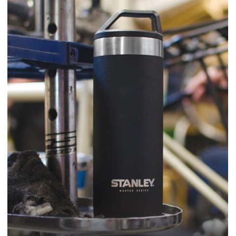 Термочашка Stanley Master Foundry Black 0.53 л