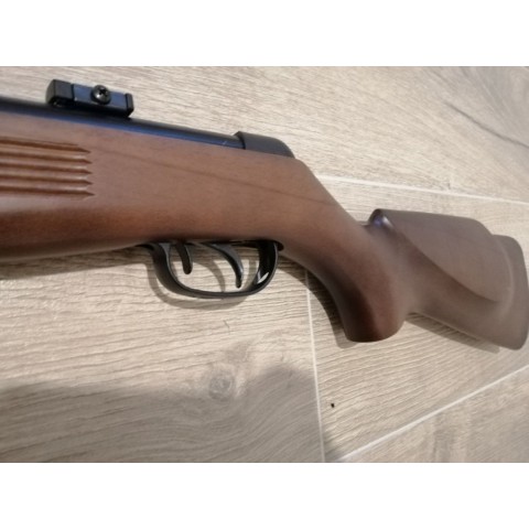 Винтовка пневматическая Kral 002