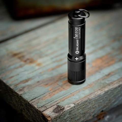 Фонарь-брелок Olight I3E EOS black