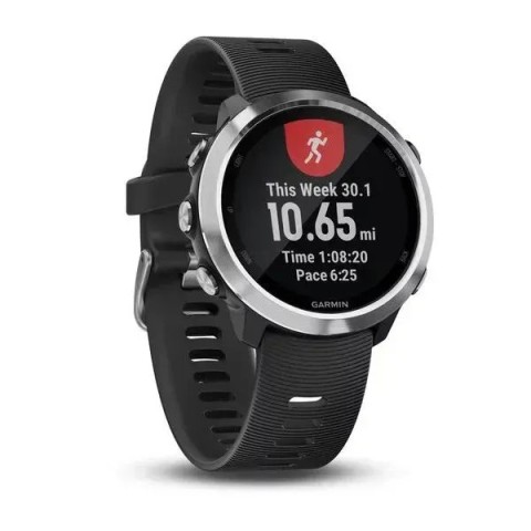 Смарт-годинник Garmin Forerunner 645 з чорним ремінцем