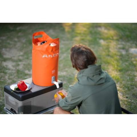 Душ портативний із ємністю та насосом Flextail Tiny Shower Bucket, 20л, помаранчевий