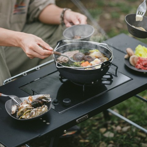 Стіл для барбекю сталевий Naturehike CNK2350CF018, чорний