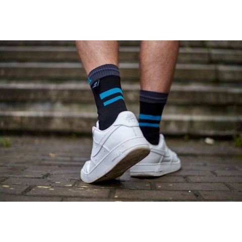 Шкарпетки водонепроникні  Dexshell Running, p-p М, з блакитними смугами