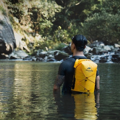 Рюкзак водонепроникний Naturehike NH21FSB04, 40л, жовтий