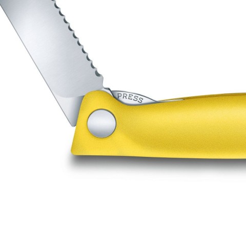 Кухонний ніж Victorinox SwissClassic Foldable Paring лезо 11см хвил. з жовт. ручкою (блістер)