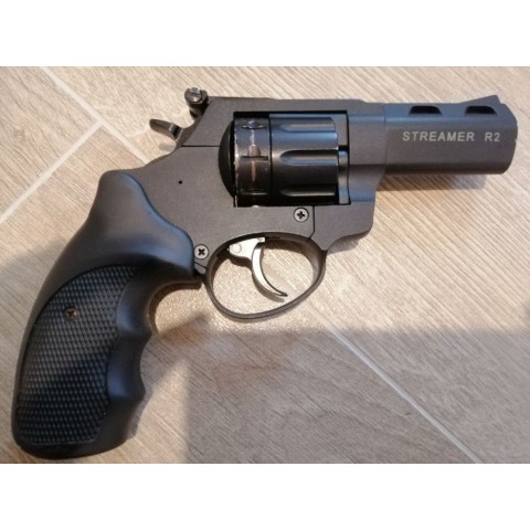 Револьвер Флобера Streamer R2 бу