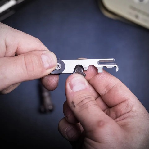 Інструмент для чищення Real Avid AR15 Scraper