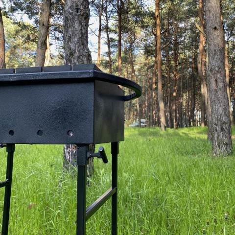 Універсальний Мангал зі знімними ніжками на 6 шампурів 2мм