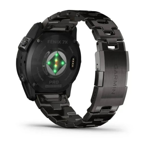 Смарт-часы Garmin fenix 7X Pro Sapphire Solar Edition карбоново-серые титановые DLC с титановым вентилируемым браслетом