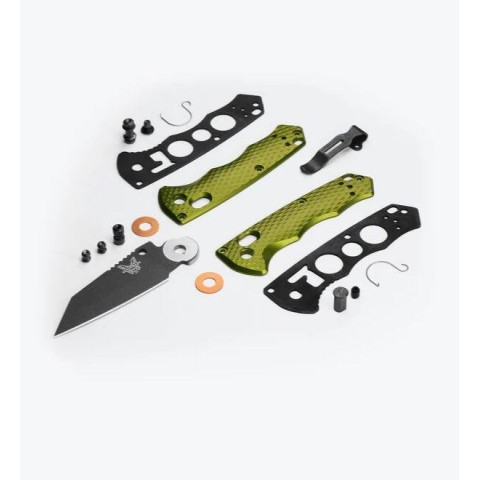 Ніж Benchmade 