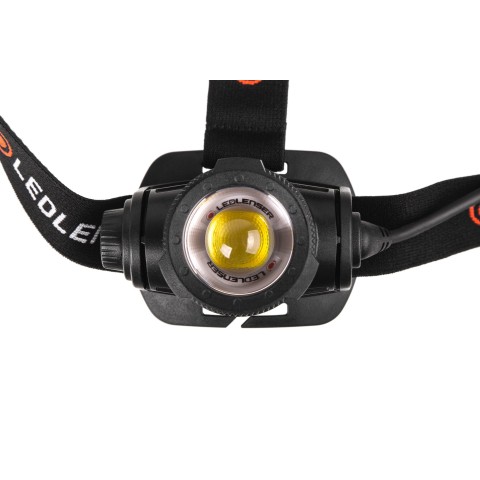Налобный фонарь LedLenser H15R CORE , заряжаемый, 2500/1000/20