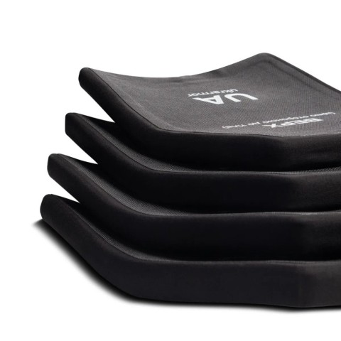 Комплект бронеплит поліетиленових Ukrarmor 3 класу. Вага 2.76 кг. Розмір M (25х30 см.) комплект (UM.008.0003)