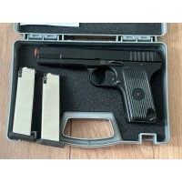 Стартовый пистолет TT (TT SUR 33 black/ANSAR 1071) + дополнительный магазин бу
