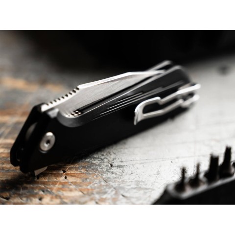 Нож Boker Magnum 
