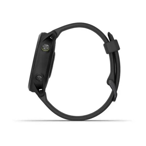 Смарт-годинник Garmin Forerunner 745 з чорним ремінцем