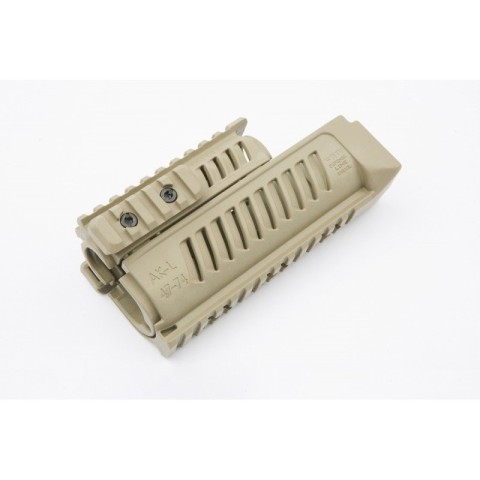 Цівка Fab Defense полімерна для Сайги, пісочна