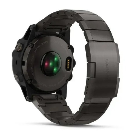 Смарт-часы Garmin fenix 5X Plus Sapphire серые титановые DLC с титановым ремешком