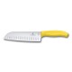 Нож кухонный Victorinox SwissClassic Santoku Fluted 17 cм, желтый, блистер