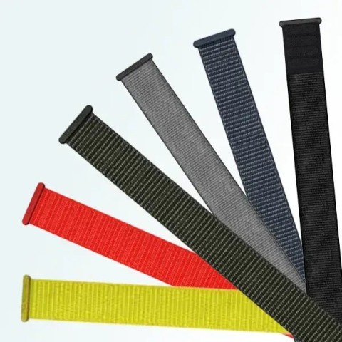 Ремінець для смарт-годинника Garmin UltraFit 22 нейлоновий Flame red