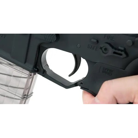 Спусковая скоба Leapers AR15 увеличенная ц:matt black
