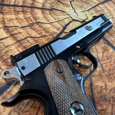 Пневматический пистолет Umarex Colt Special Combat Classic Б/У