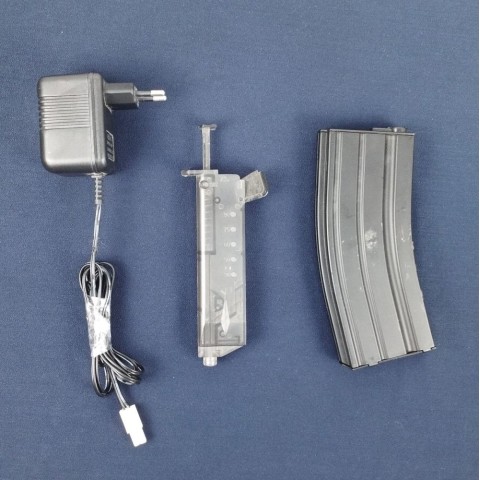 Страйкбольная винтовка M4 CM.515 CYMA бу