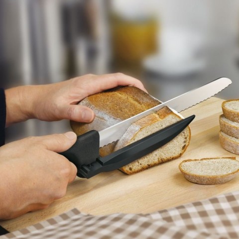 Кухонний ніж Victorinox SwissClassic DUX лезо 21см хвил. з направляючою з чорн. ручкою