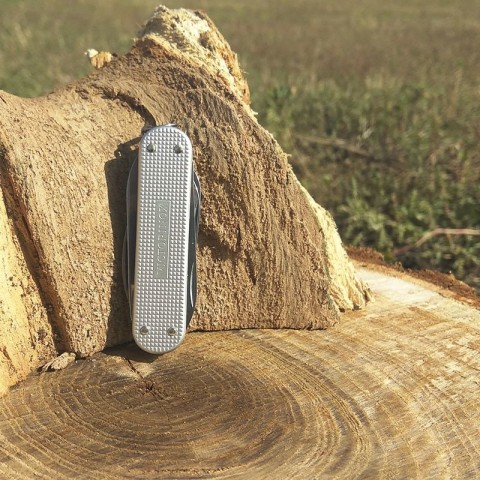 Ніж Victorinox Minichamp Alox 58мм,15функ,ріфл.срібл